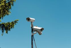 Dahua SD52C232GB-HNR: 2MP 32x In-ceiling WizSense PTZ Kamera ile Akıllı Güvenlik Çözümleri
