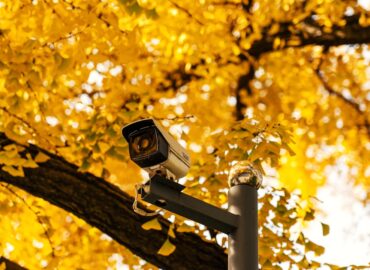 Dahua SD5A825GA-HNR: 8MP 25x Starlight IR WizSense PTZ Kamera ile Akıllı Takip Sistemi